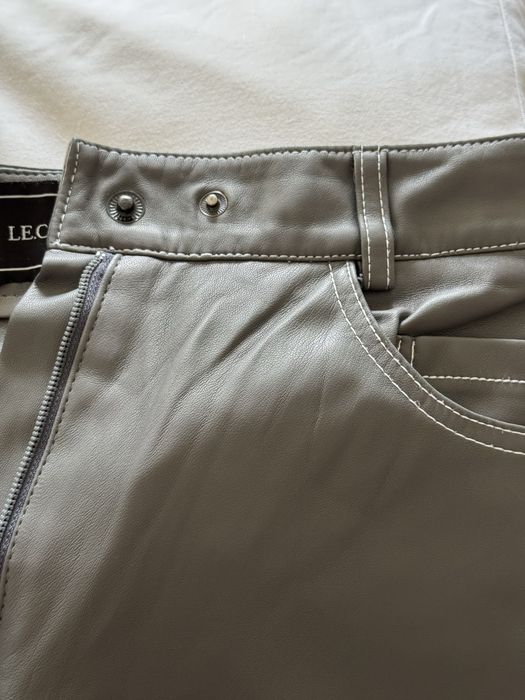 штани LeCharmie з преміальної екошкіри