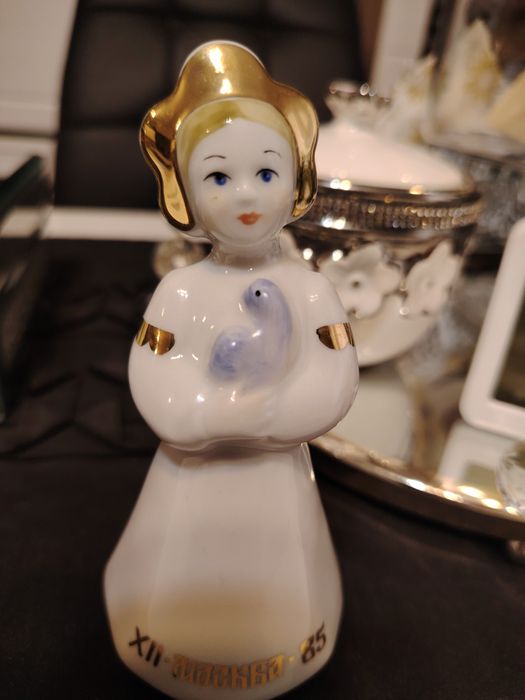 Radziecka figurka "Katiusza"