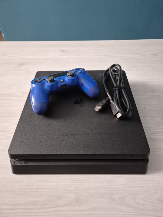 Konsola PlayStation 4 Slim