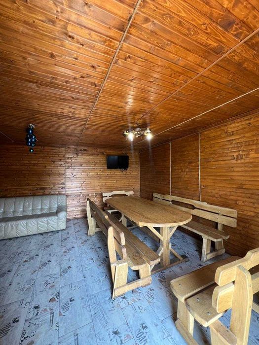 Продаж земельної ділянки 115сот з відпочинковим комплексом, с. Вовчухи