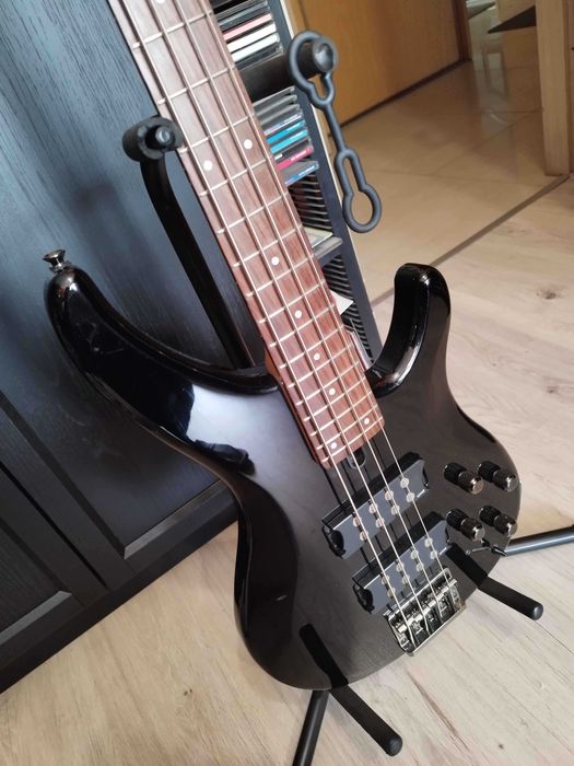 Gitara Basowa Yamaha TRBX304 (Czarny Połysk) – Stan BDB, Performance EQ!