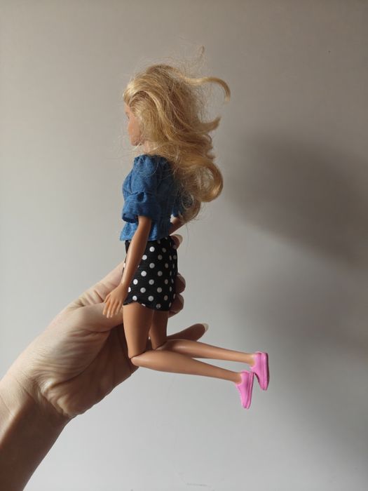 Lalka Barbie blondynka ubranka dla lalki Mattel