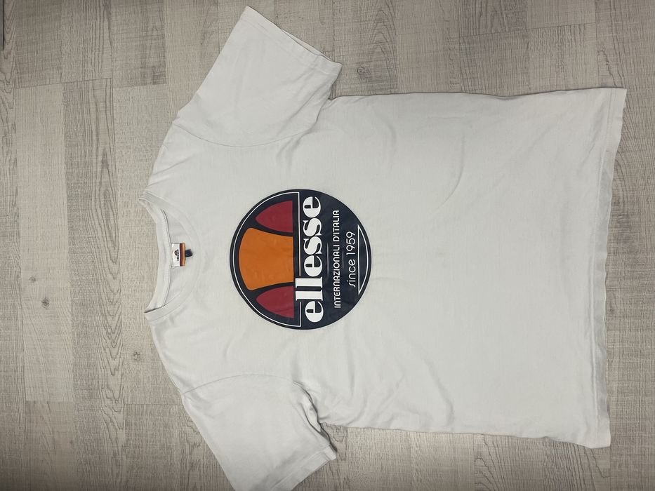 Футболка ellesse з великим логотипом