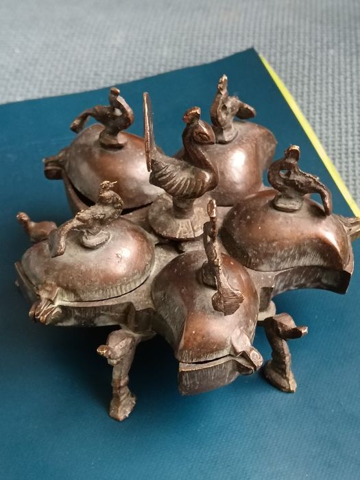 Caixa de especiarias Hindu