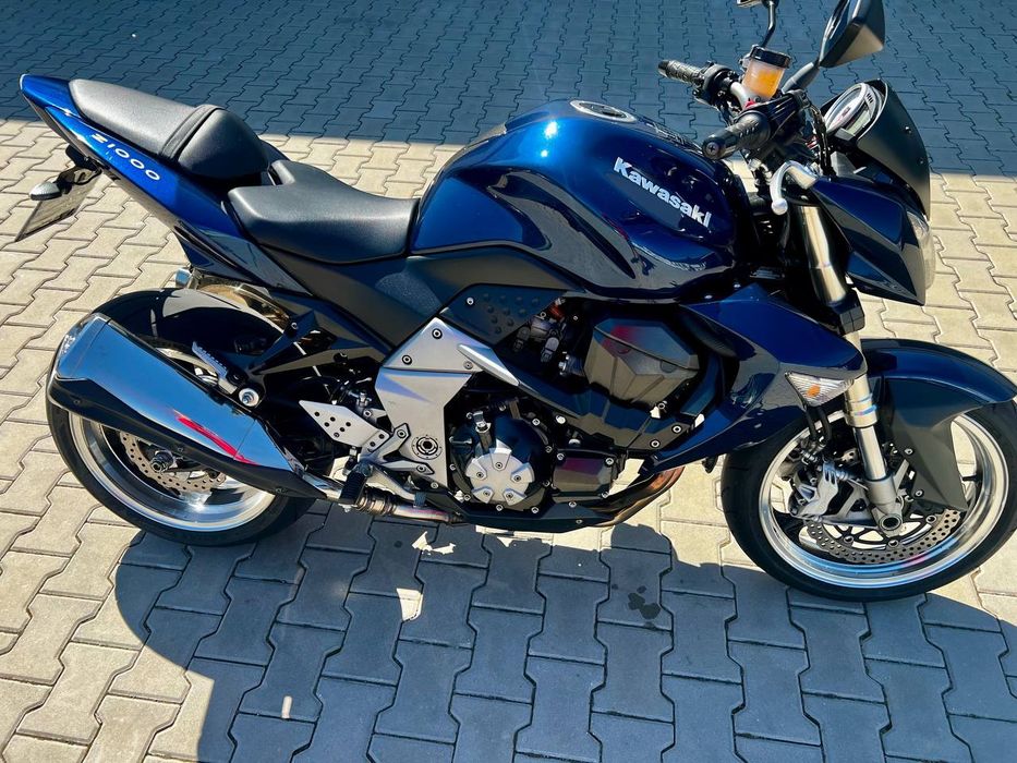 Мотоцикл Kawasaki Z1000