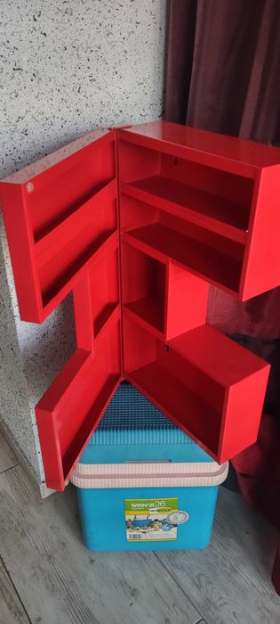 Modna stalowa szafka czerwień wisząca okazja