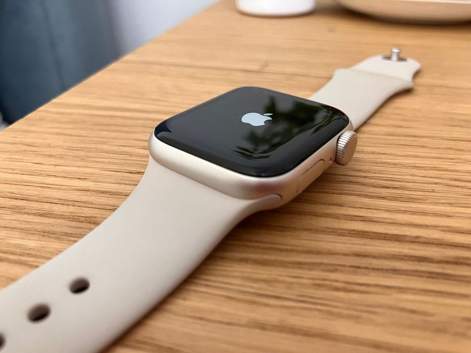Zegarek Apple Watch SE