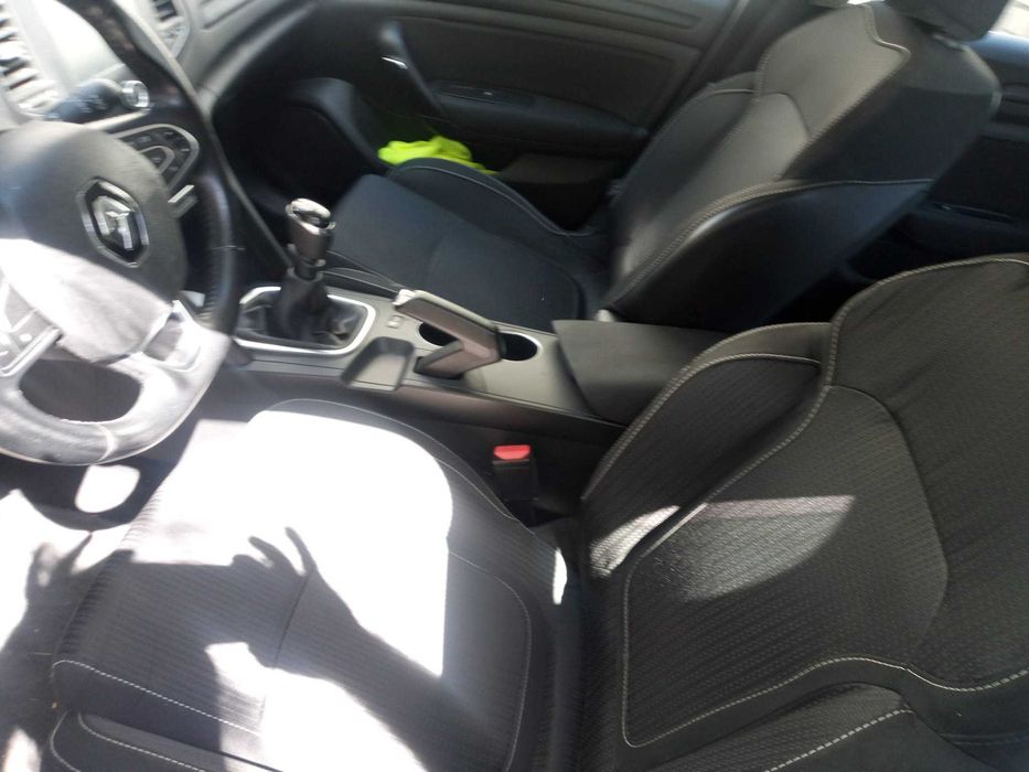 Megane 4 Sport Tourer   1.5DCI  110cv