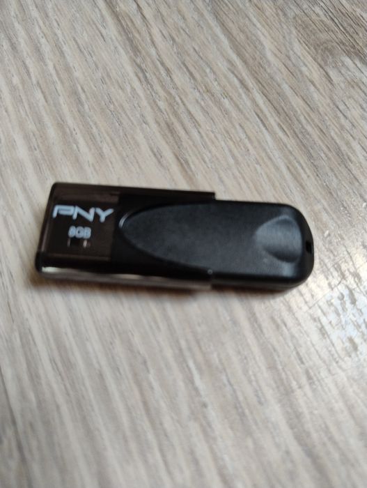 Windows 11 pro, pendrive