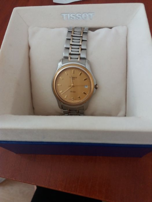 Часы  Tissot новые в упаковке с документами