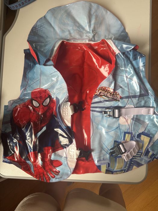 Рятувальний жилет дитячий 3-6 років