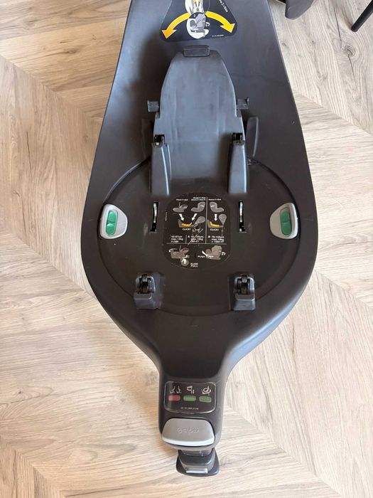 Obrotowa baza Cybex SIRONA Z I-SIZE jazda przodem i tylem