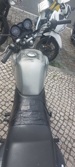 Yamaha YBR 125 de 2011 24500 Km