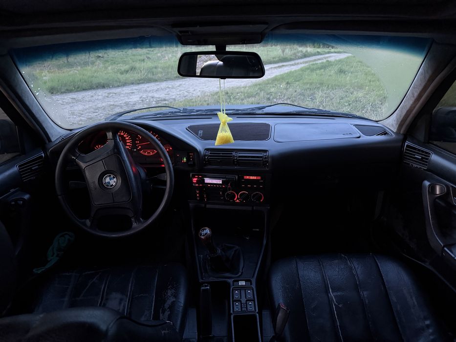 Бмв Е 34 1995р українська реєстрація