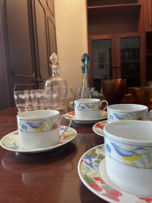 Teacups and Teapot445716384334499841