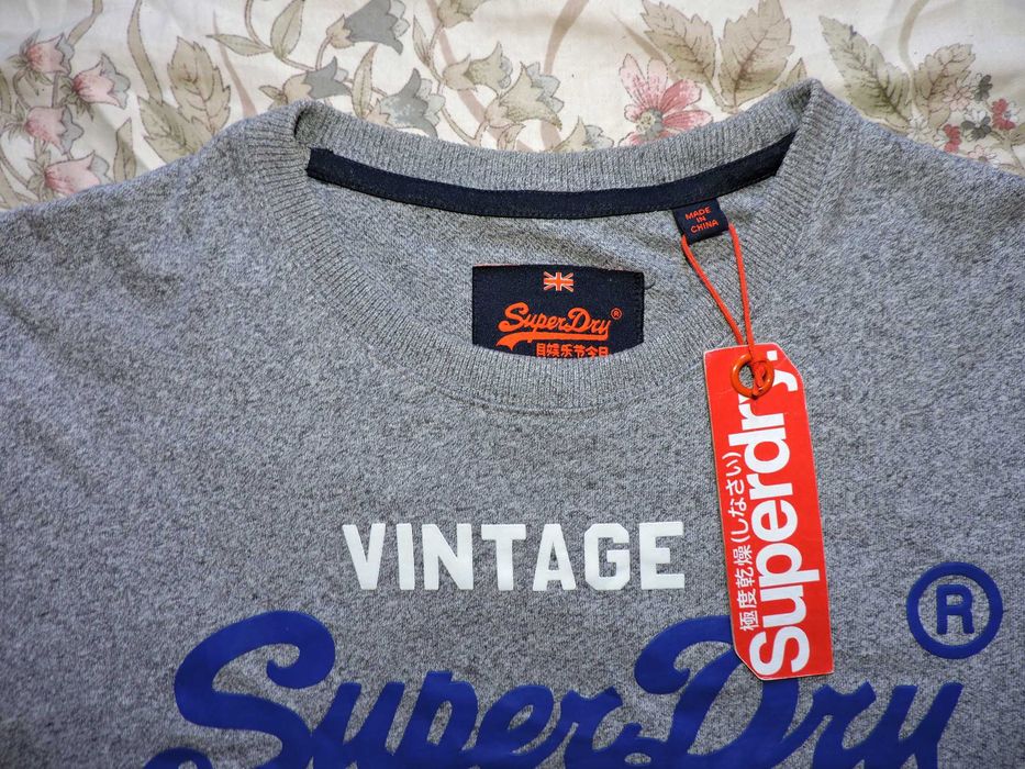 футболка SuperDry