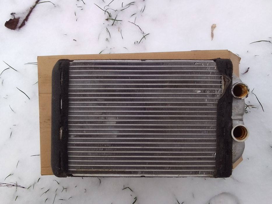 Радіатор опалення Audi A6 C5