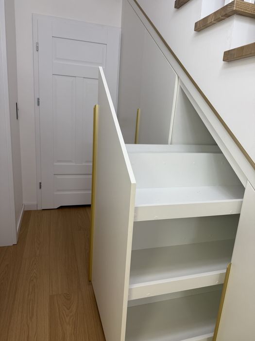 Meble kuchenne , szafy , szafki łazienkowe