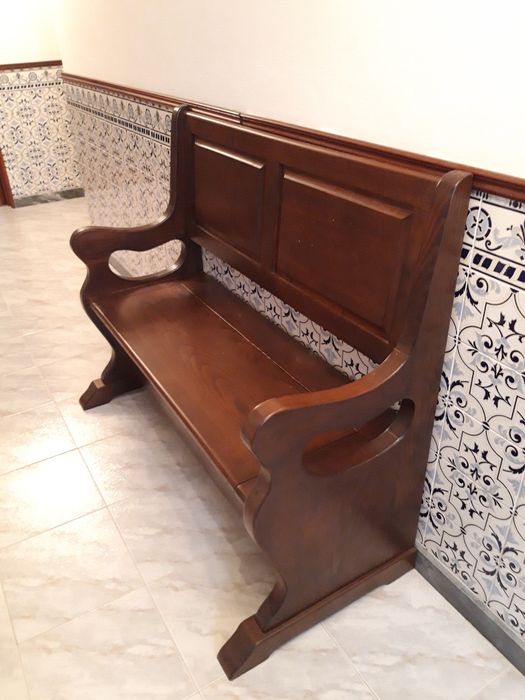 Banco de madeira