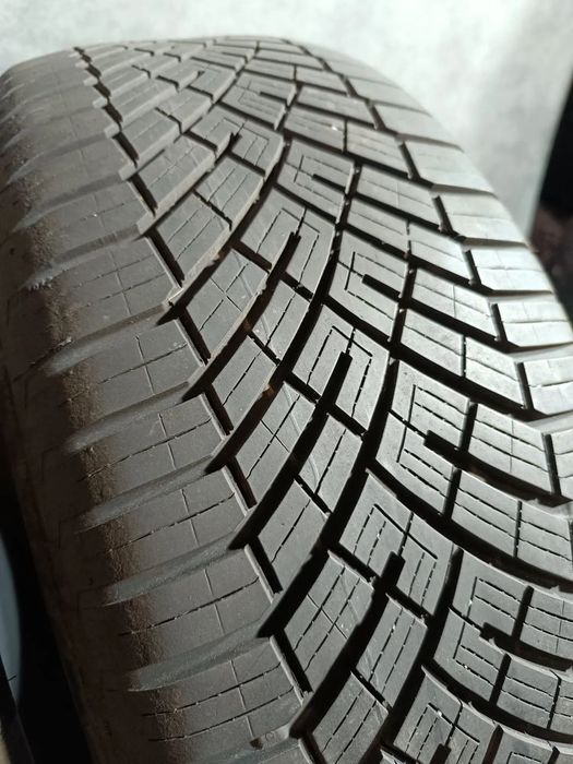 śląsk 2 x całoroczne 235/60r18 107w continental para