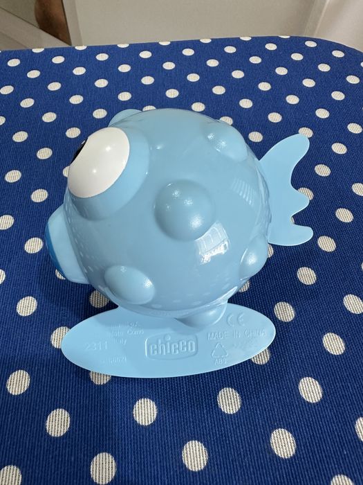 Brinquedo com termometro para banho bebe
