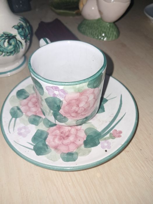 Chavena de café e pires