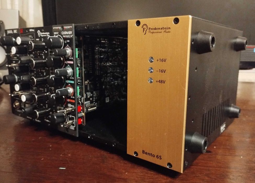 Studyjny zestaw w systemie 500 series: Bento 6S + Cranborne, Harrison, Fredenstein