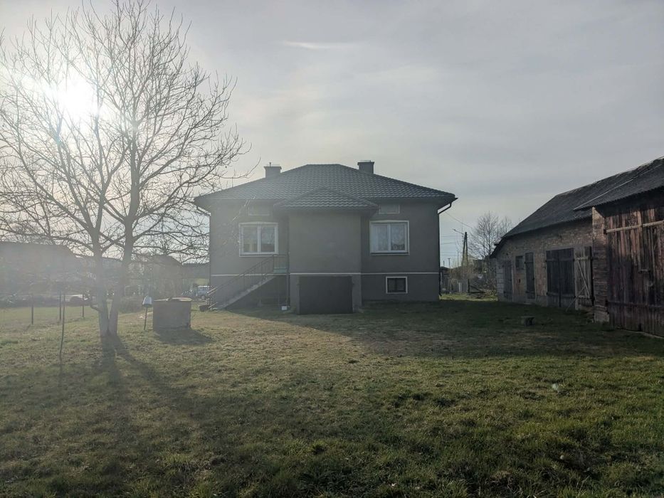 Sprzedam dom z siedliskiem tel. 504 164 533