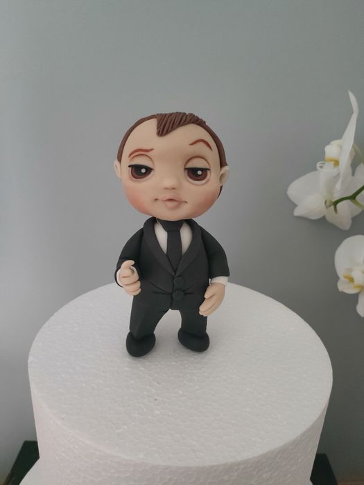 Dzieciak boss z masy cukrowej