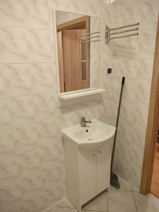 Wynajmę 42 m2 na parterze