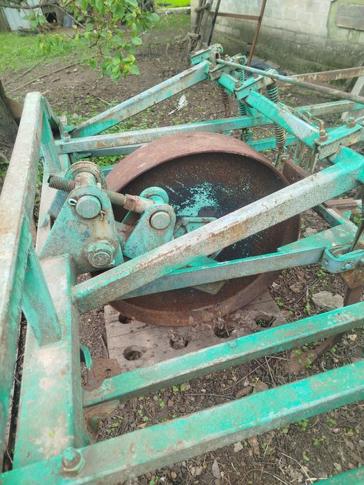 Продам культиватор сплошного обробітку навісний