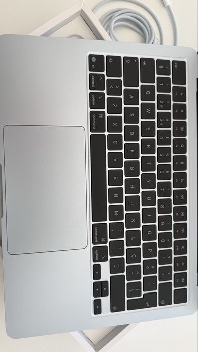 MacBook Air M4 512GB c/garantia