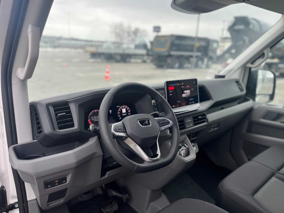 MAN TGE 3.180 4x4 SB L3H3 Цільнометалевий фургон