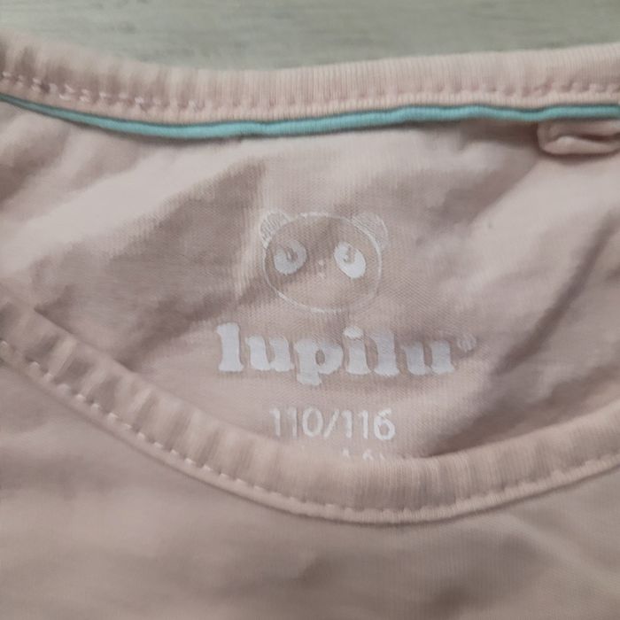 T-shirt dziewczecy  rozm 110/116 lupilu