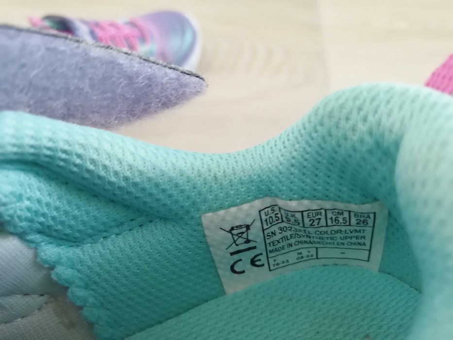 Кросівки рожеві Skechers Twisty Brights 27 розмір