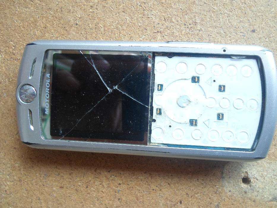 1 mobile phone + 3 chargers + 1 memory card63824746803459122