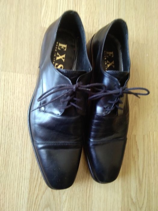 Buty męskie skórzane.