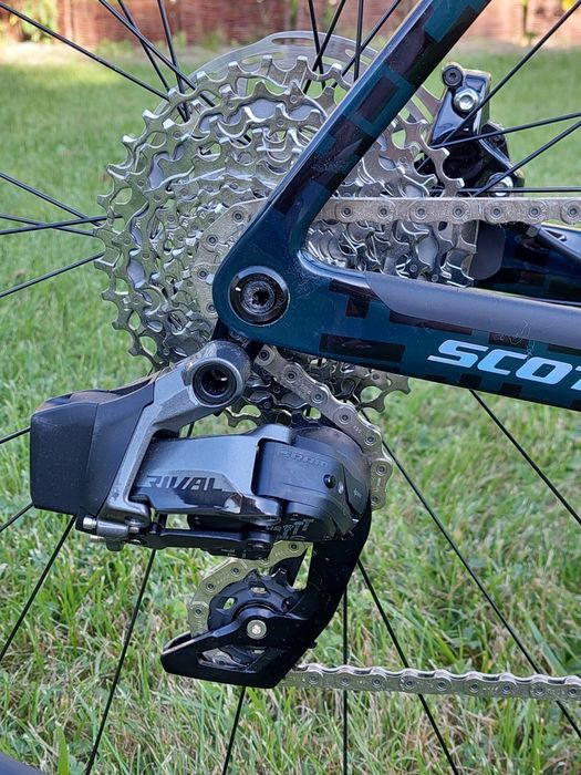 nowy Gravel Carbon Sram Force XPLR 1x 12 Eddy Merckx Ridley AXS