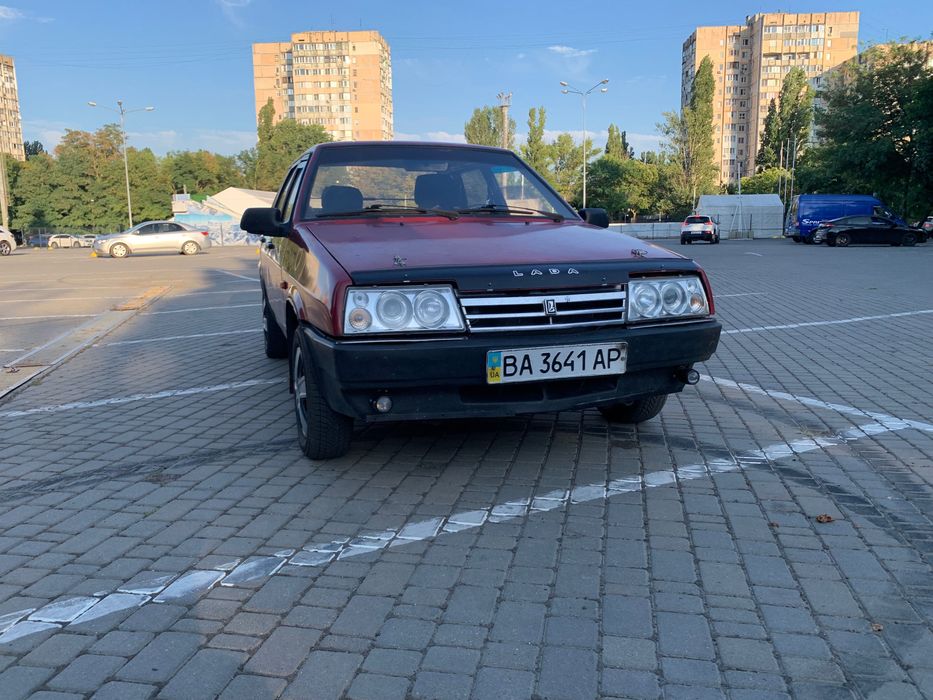 Продам ВАЗ 21099 в гарному стані, обслужена та не гнила.