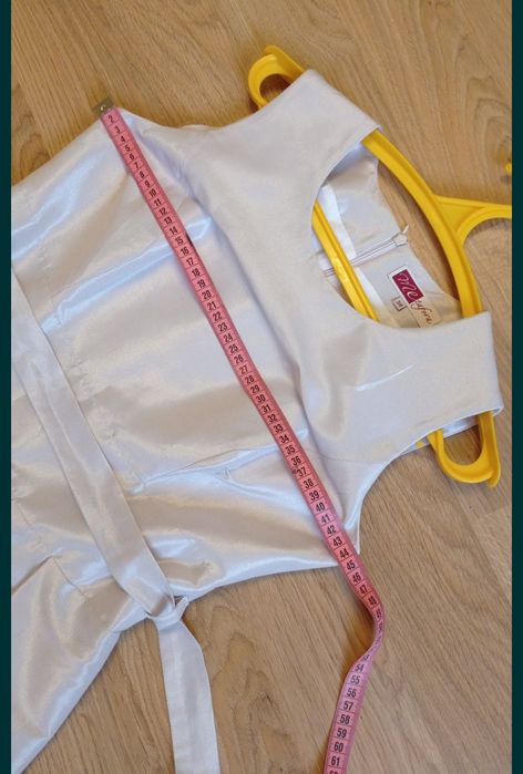 Платье М-38/46 новое