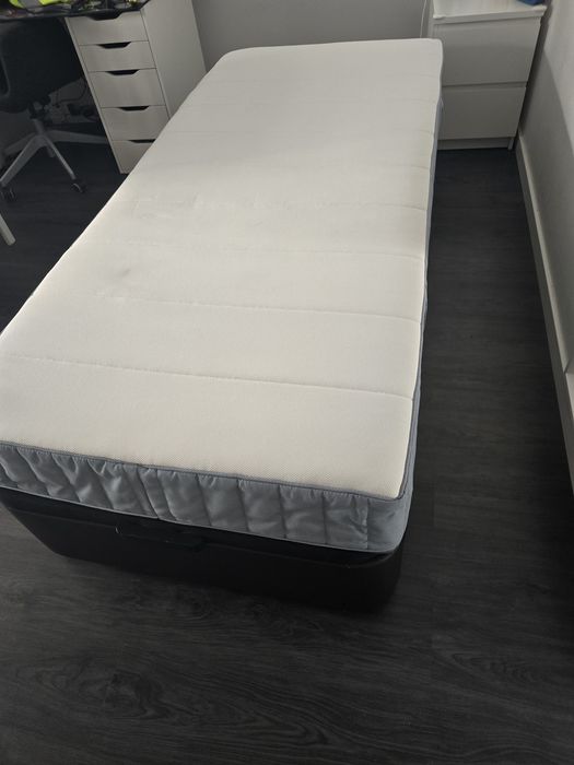 Dois Sommier com arrumação 90x190