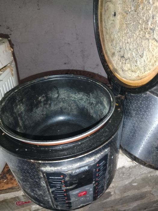 Мултиварка неробочі