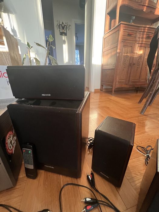 Zestaw glosnikow Microlab FC 730