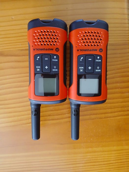 Walkie talkies novos, da marca motorola