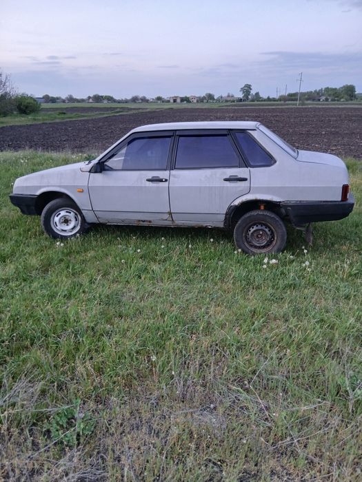 Продам ВАЗ 21099