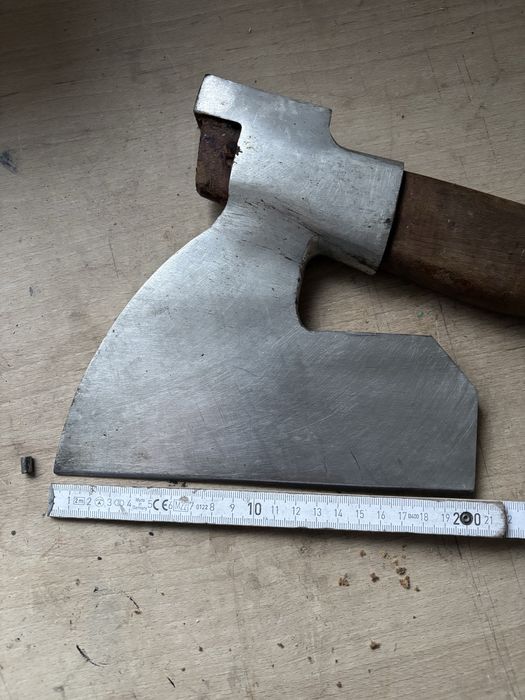 Toporek masarski, siekiera
