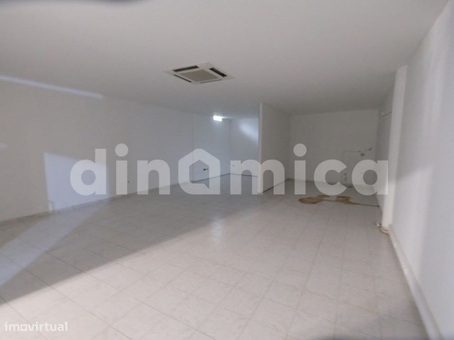 Loja para arrendar - Ribeirão!