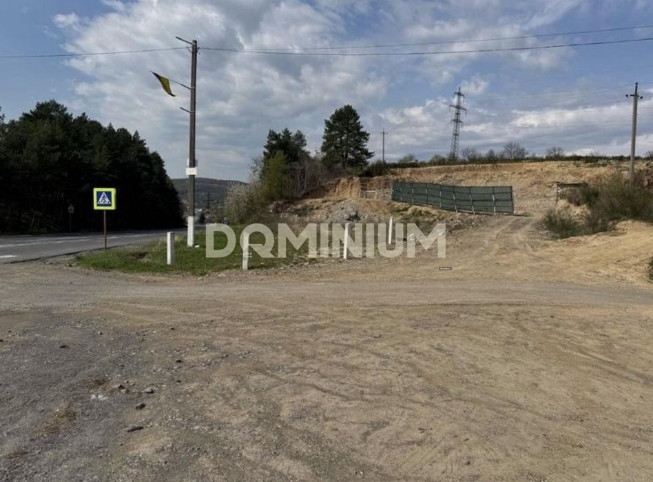 Інвестиційна ділянка 16 га з прямим виходом на трасу М06