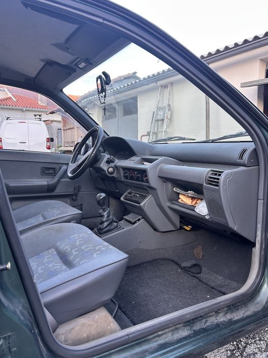 Renault Clio 1.2 • 98.000KM • 1 dono