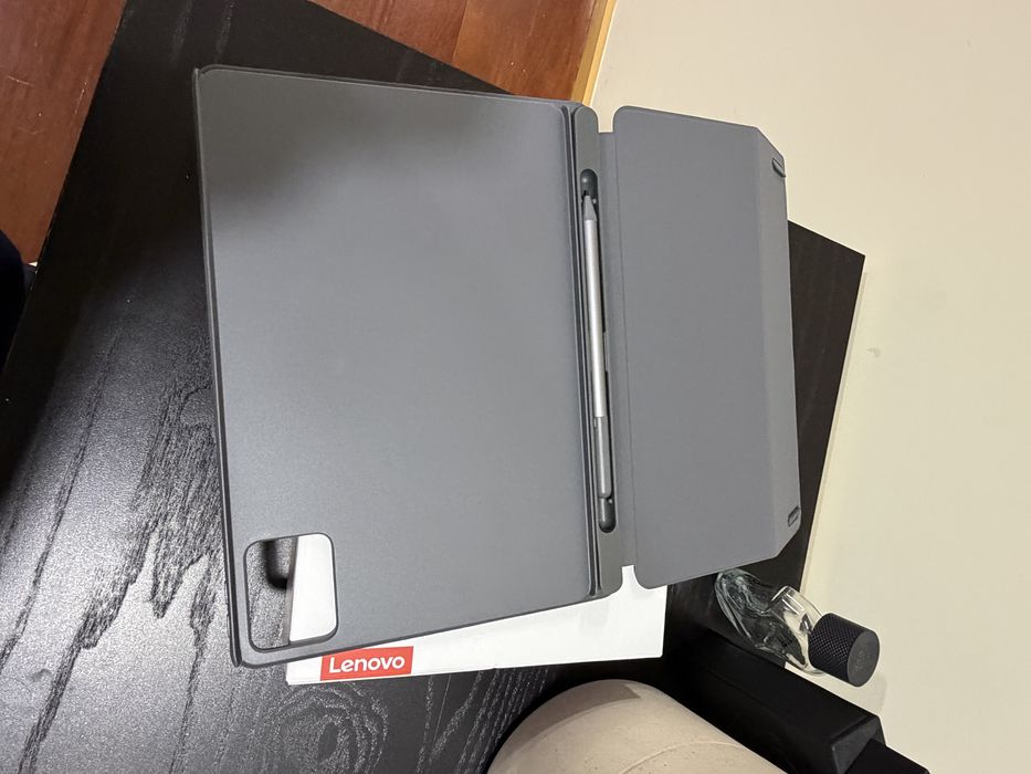 Tablet Lenovo M11 + capa + caneta